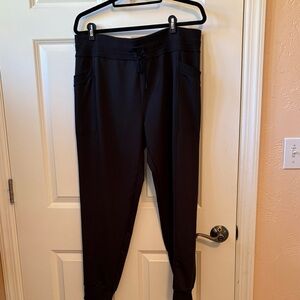 Women’s Black activewear Pants 32degees Heat size XL